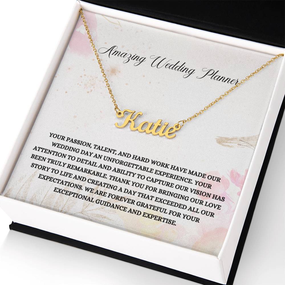 Amazing Planner | Professional Pendant Necklace